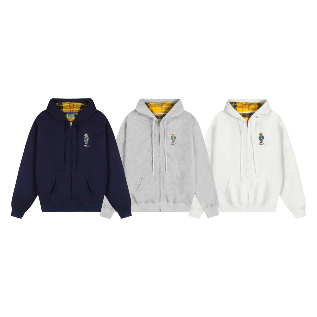 P270 White background picture [Popular item] Style number: 25104# Color: Navy blue/hemp gray/white Size: S to XL - Ralph Lauren/Ralph Lauren 2025AW Autumn and Winter bear series stacked topstitch design plaid lining hooded cardigan zipper sweatshirt - original workmanship consistent professional four-needle six-thread topstitch design✅ - face 370g double-sided cotton heavyweight fabric Contrast color yarn-dyed plaid inside ✅| - Highly restored customized brand zipper 0.8 pure cotton high-density hook and loop bonnet ✅ - RL limited design style Colorful bear logo precision embroidery Bright color contrasting plaid hood inside The upper body is colorful and distinguishes the classic style. Both men and women can easily control it. Simple and clean, versatile and can go wrong. Exposed topstitch 0.8 cm retro primary color hook and loop drawstring. Every detail is perfect.